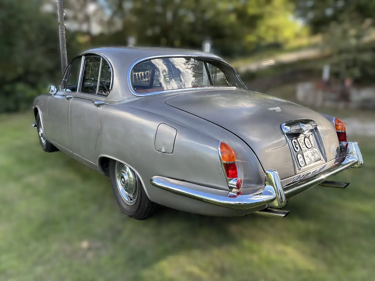 Jaguar 420, foto 3