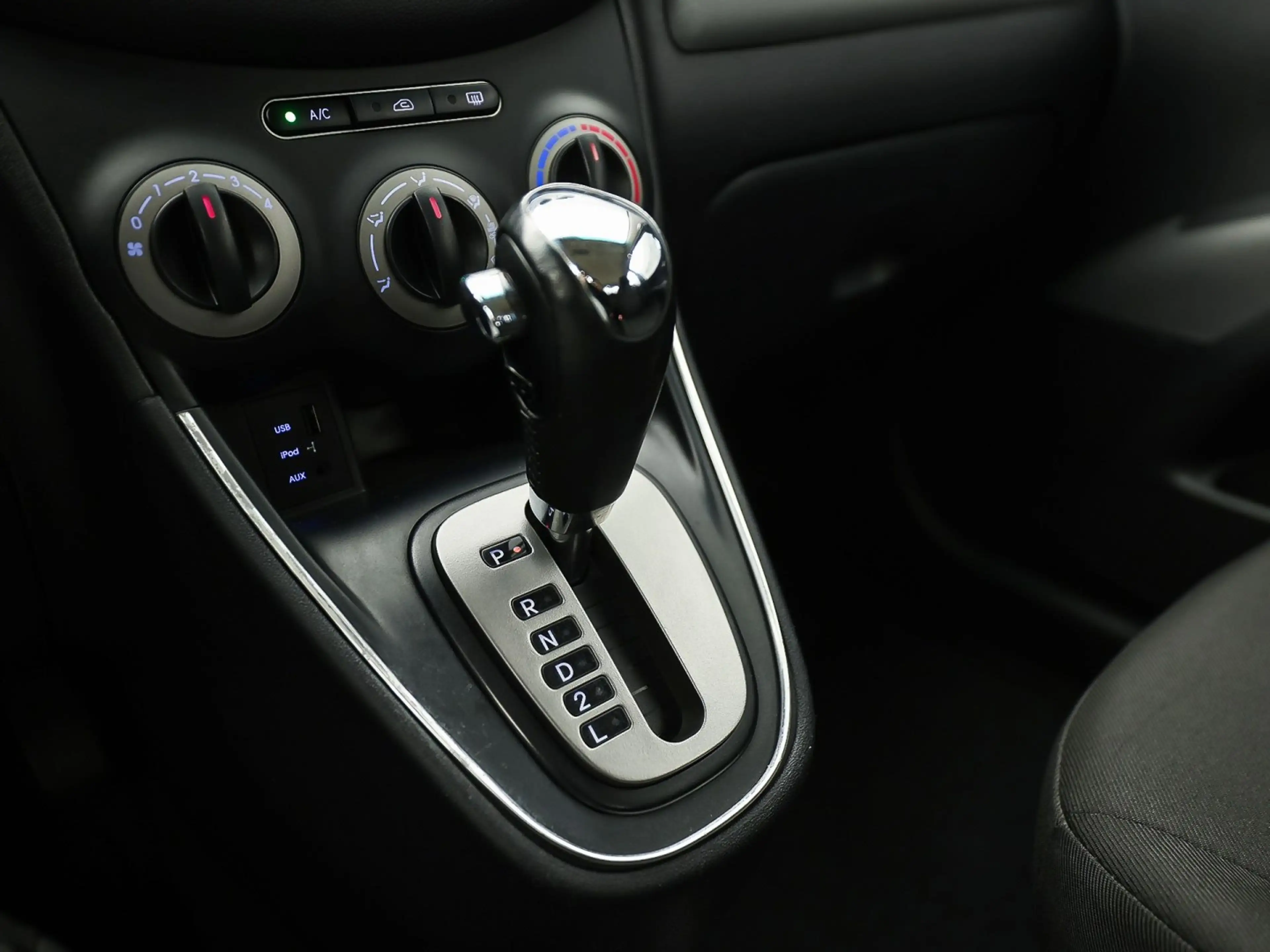 Hyundai i10 1.1 Dynamic Cool Automaat (AIRCO, ELEK PAKKET, SPO — photo 10