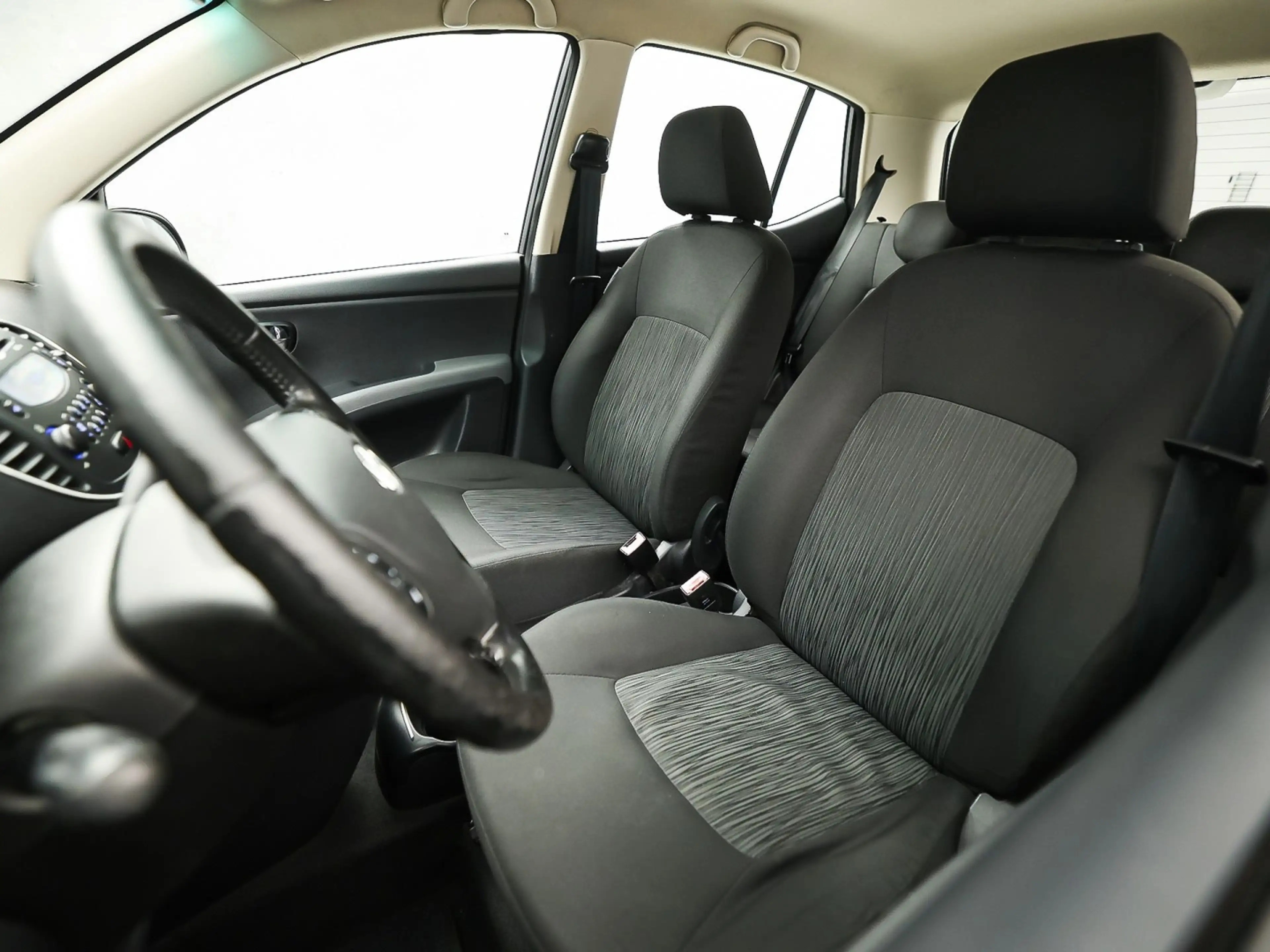 Hyundai i10 1.1 Dynamic Cool Automaat (AIRCO, ELEK PAKKET, SPO — photo 14