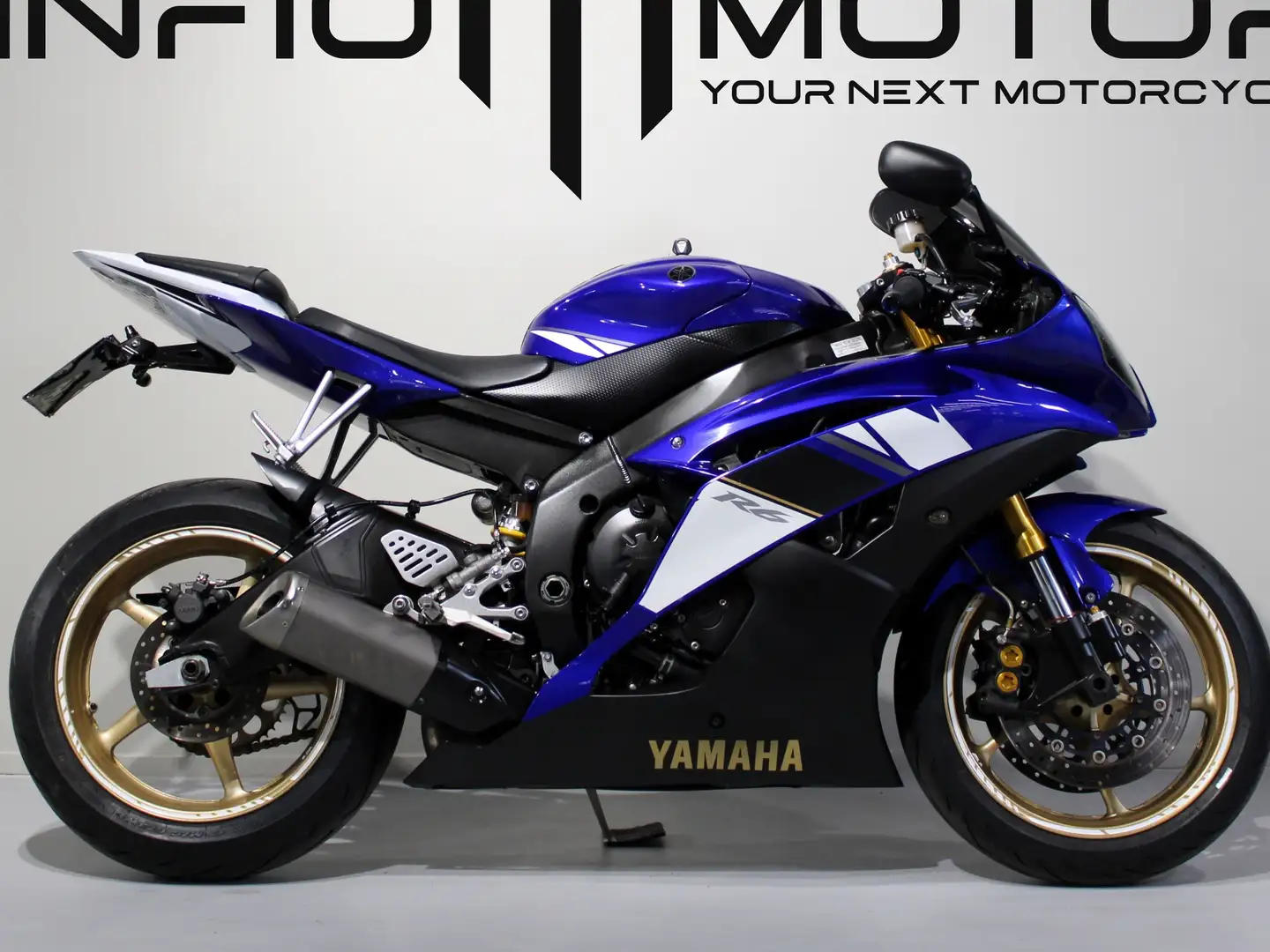 Yamaha YZF-R6 - 1