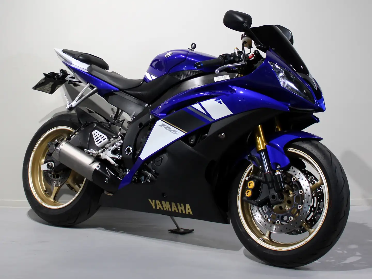 Yamaha YZF-R6 - 2