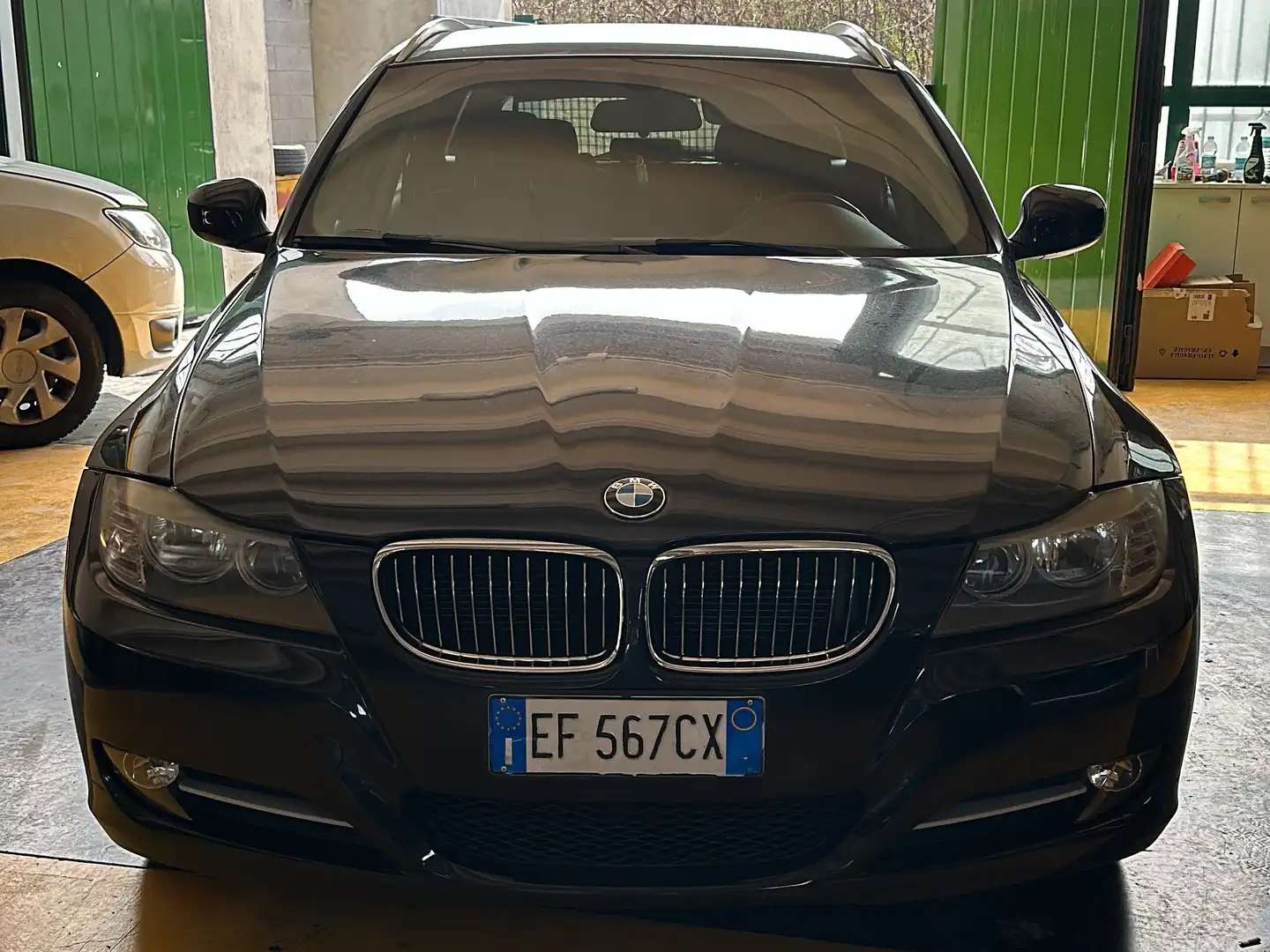 BMW 318 Serie 318d 2.0 Msport 143cv FL Negro - 1