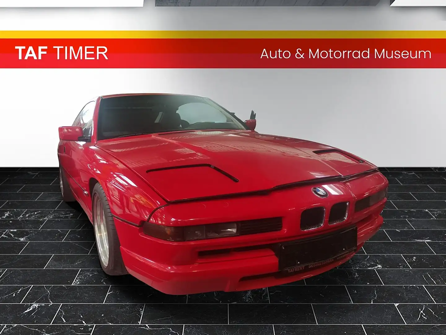 BMW 850 i E31 V12 Rot - 1