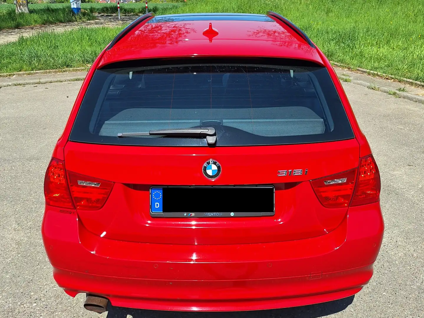 BMW 318 318i Touring Rot - 2