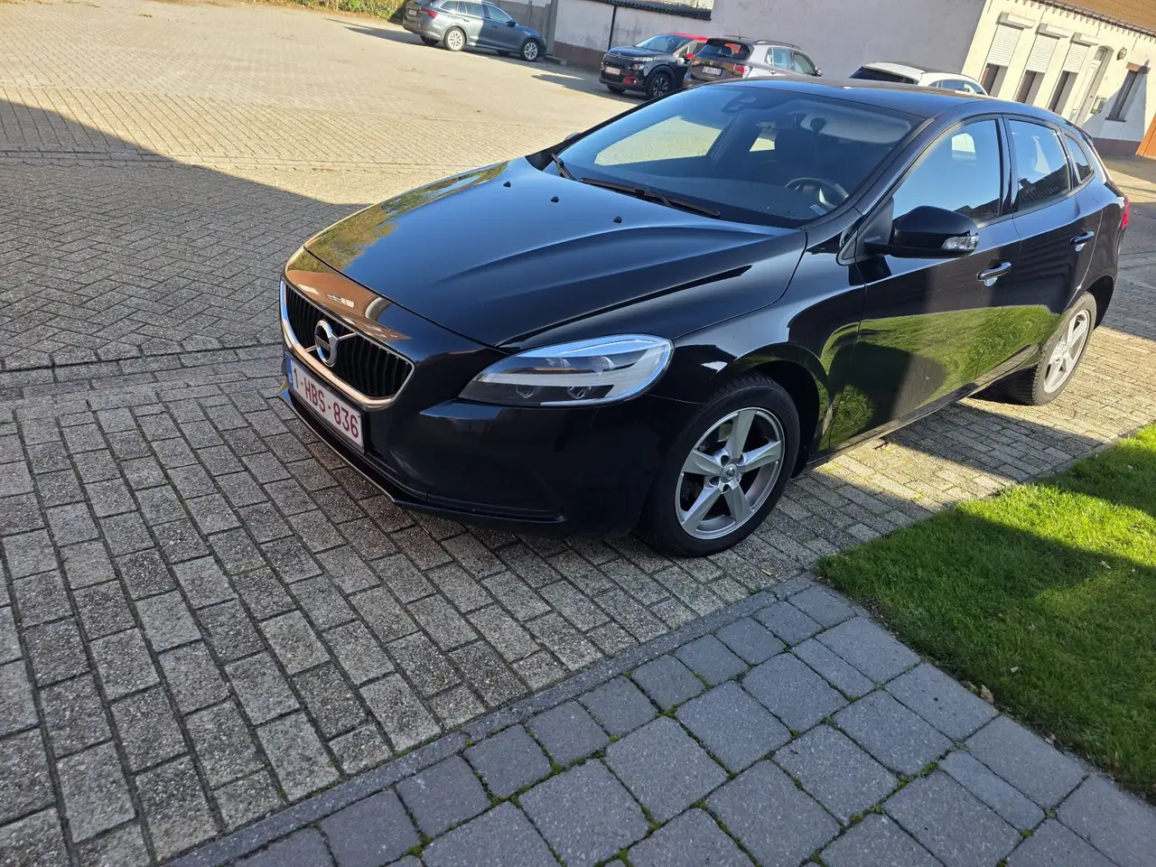 Volvo V40