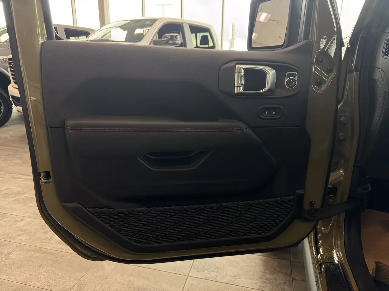 Jeep Gladiator photo Jeep Gladiator