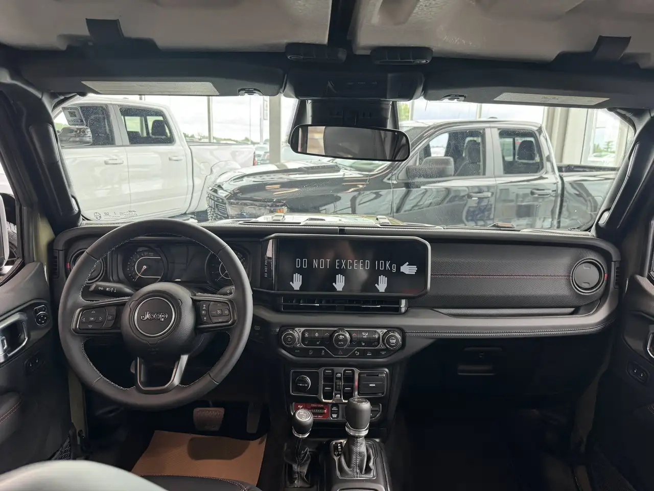 Jeep Gladiator photo Jeep Gladiator