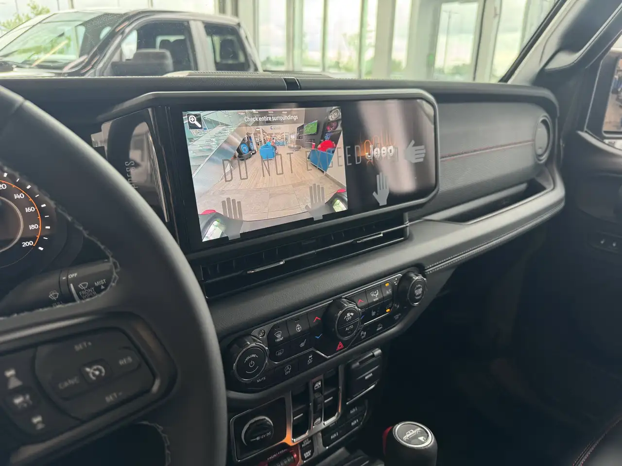 Jeep Gladiator photo Jeep Gladiator