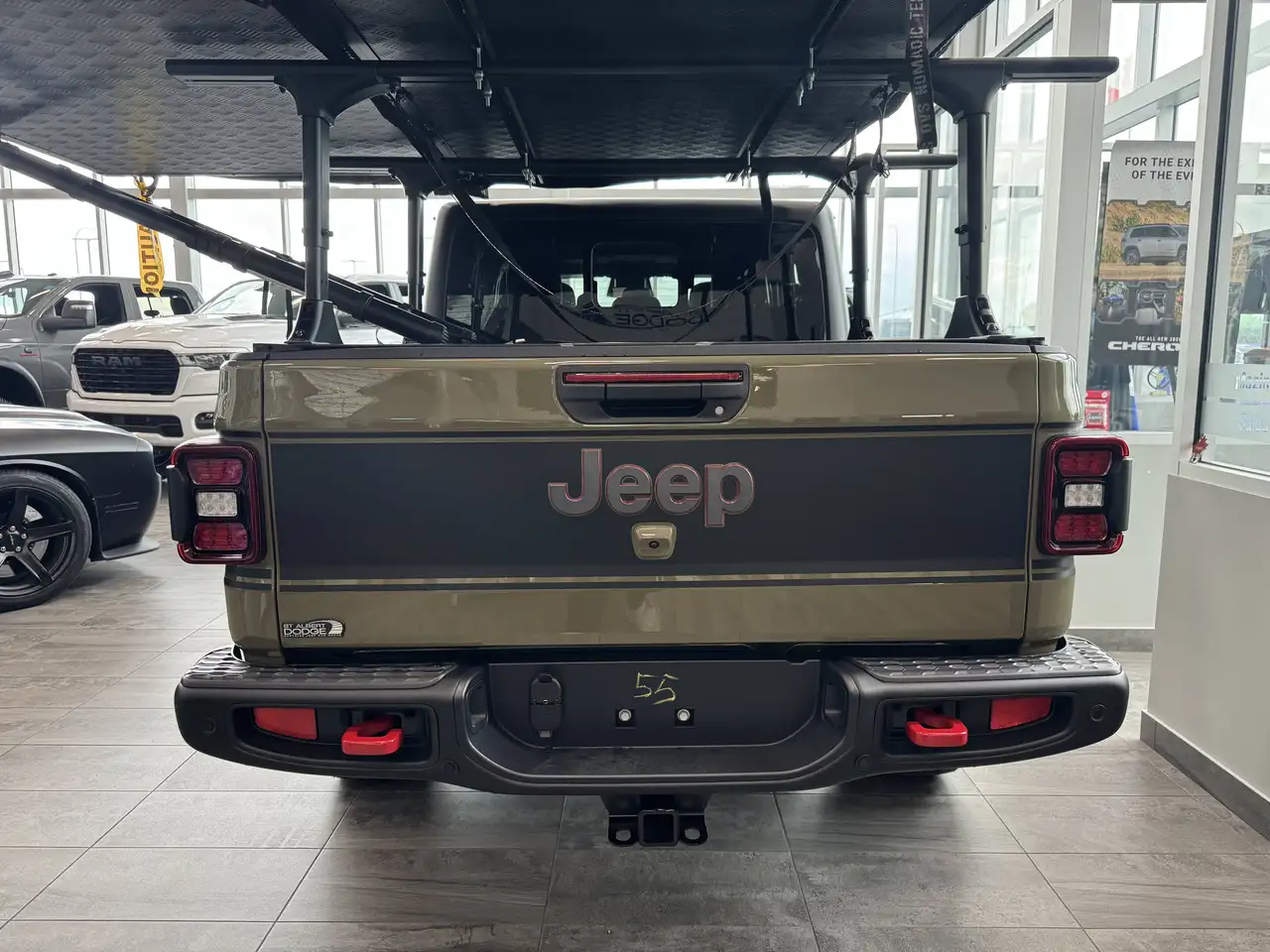 Jeep Gladiator photo Jeep Gladiator
