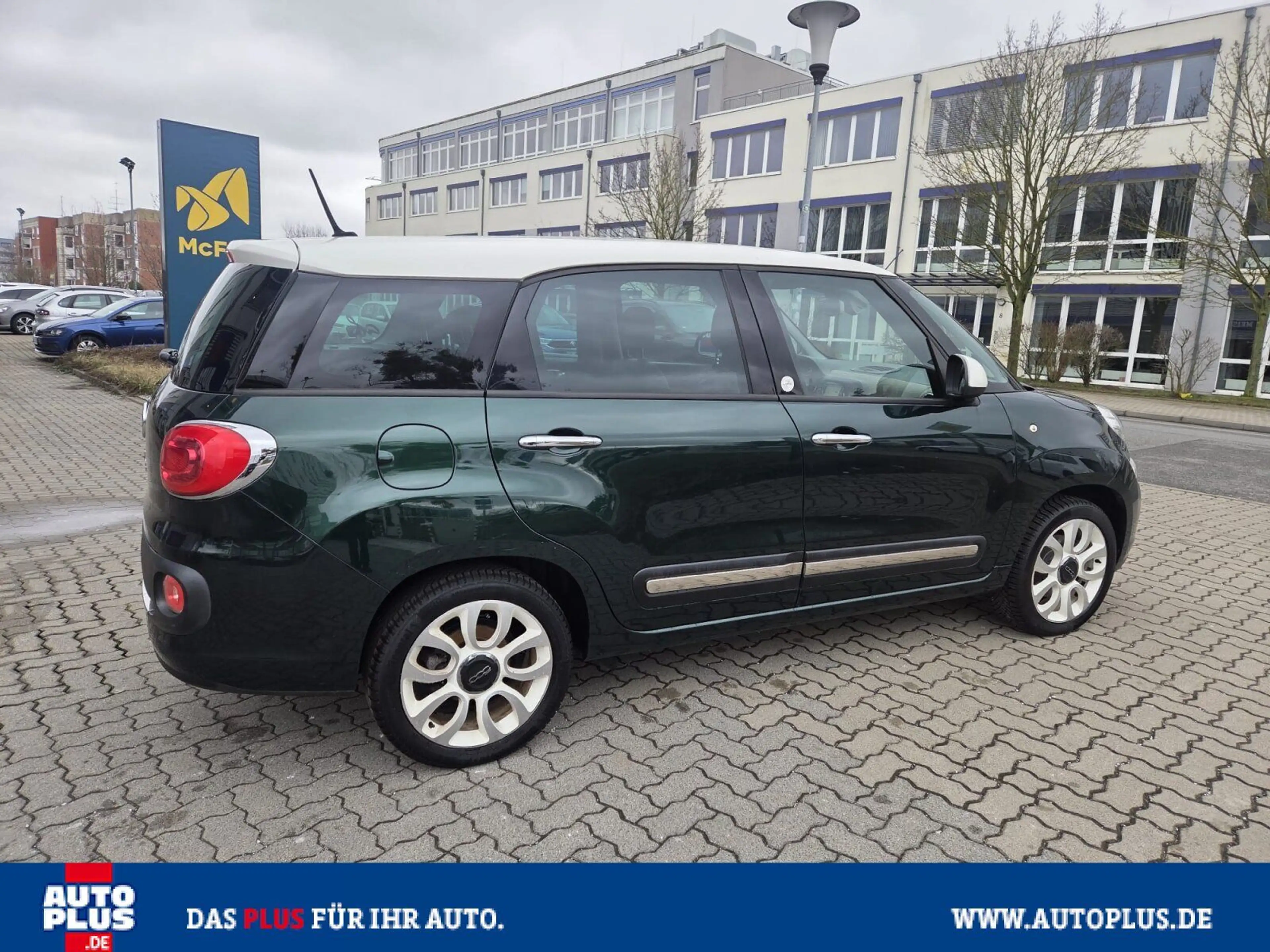 Fiat 500L 0.9 Lounge 7 SITZE+ALLWETTER+NAVI — photo 9