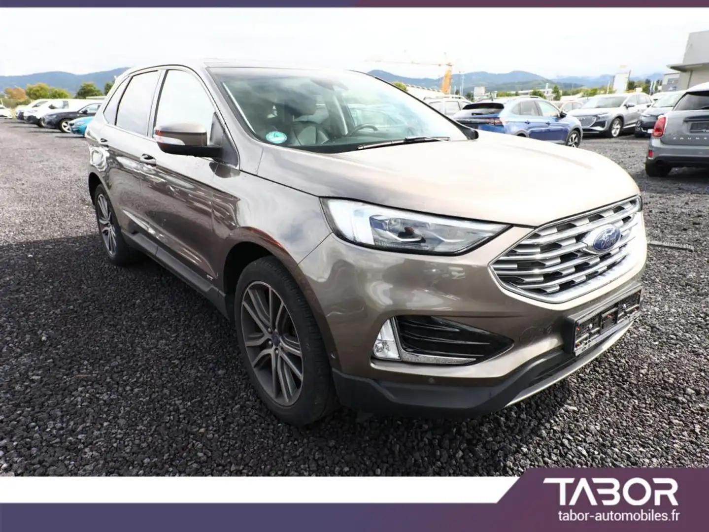 Ford Edge 2.0 EcoBlue 190 Titanium 4x4 LED GPS Grau - 2
