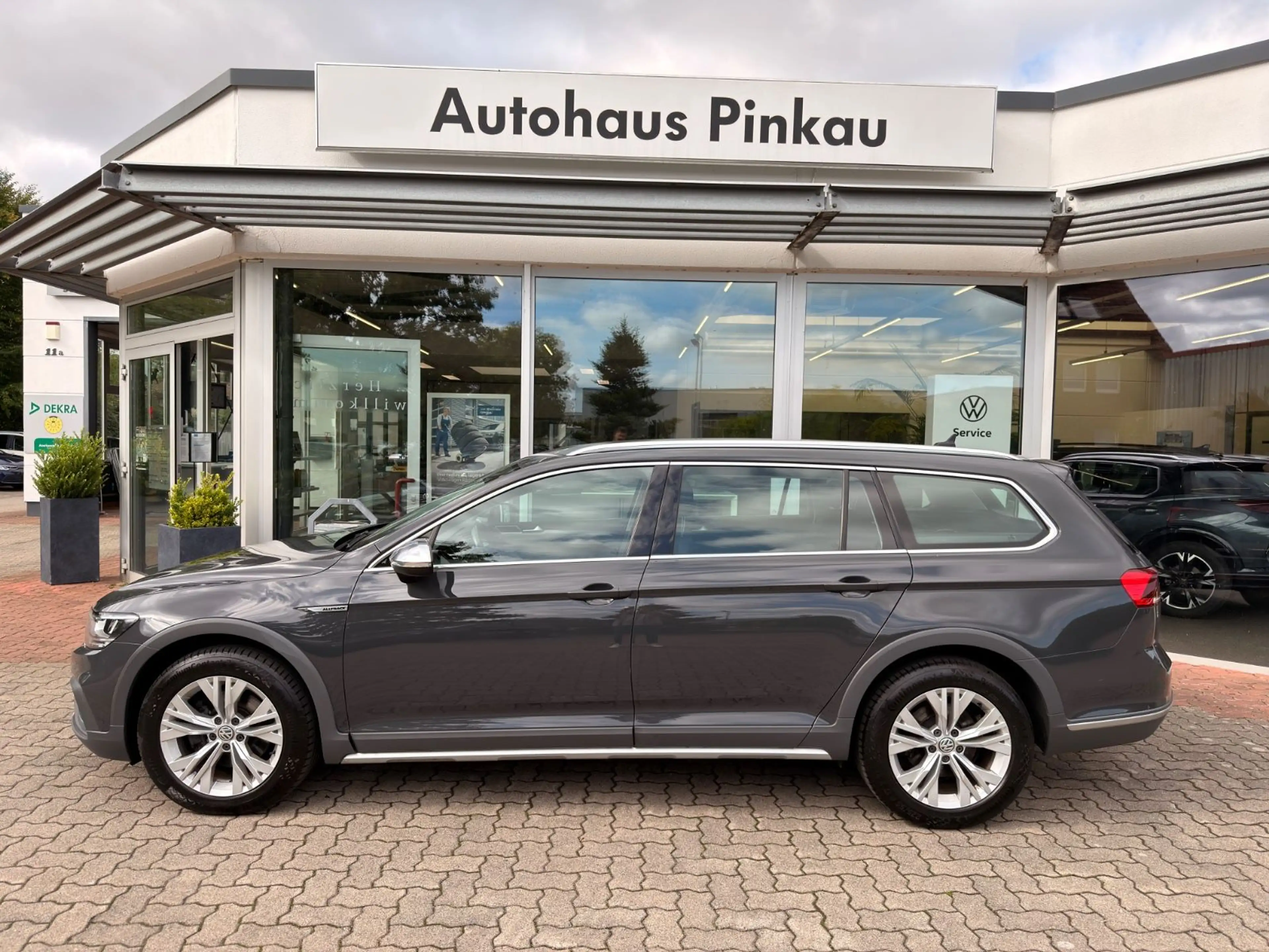 Volkswagen Passat Alltrack 2.0 TDI DSG NAVI LED Kamera — photo 4
