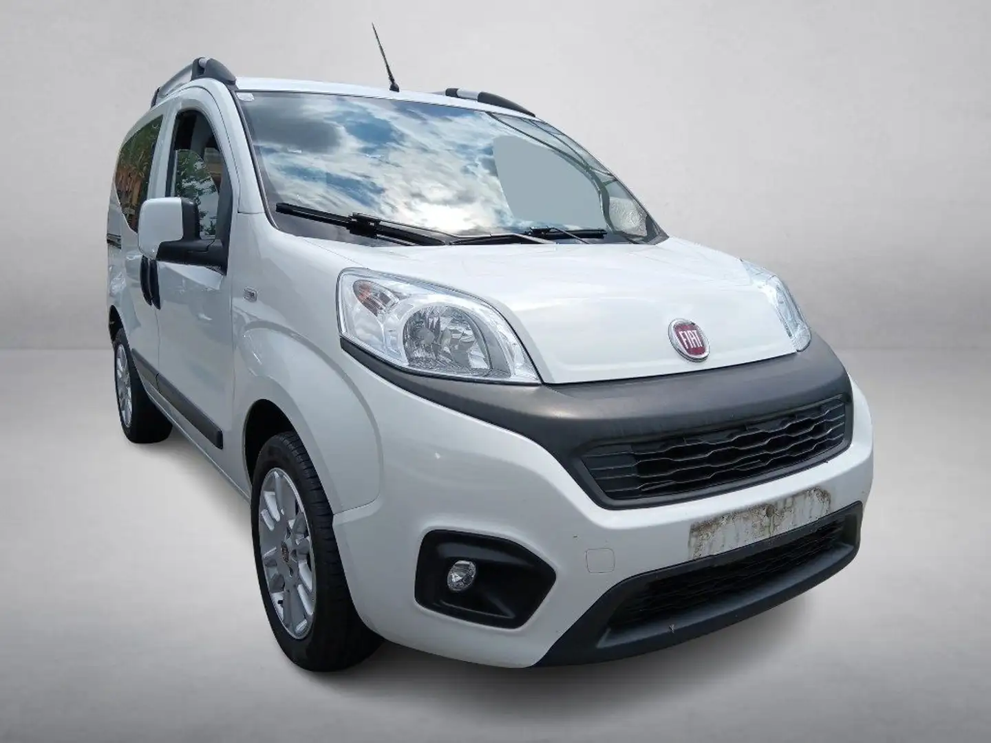 Fiat Qubo 1.4 8V 77 CV Lounge Білий - 2