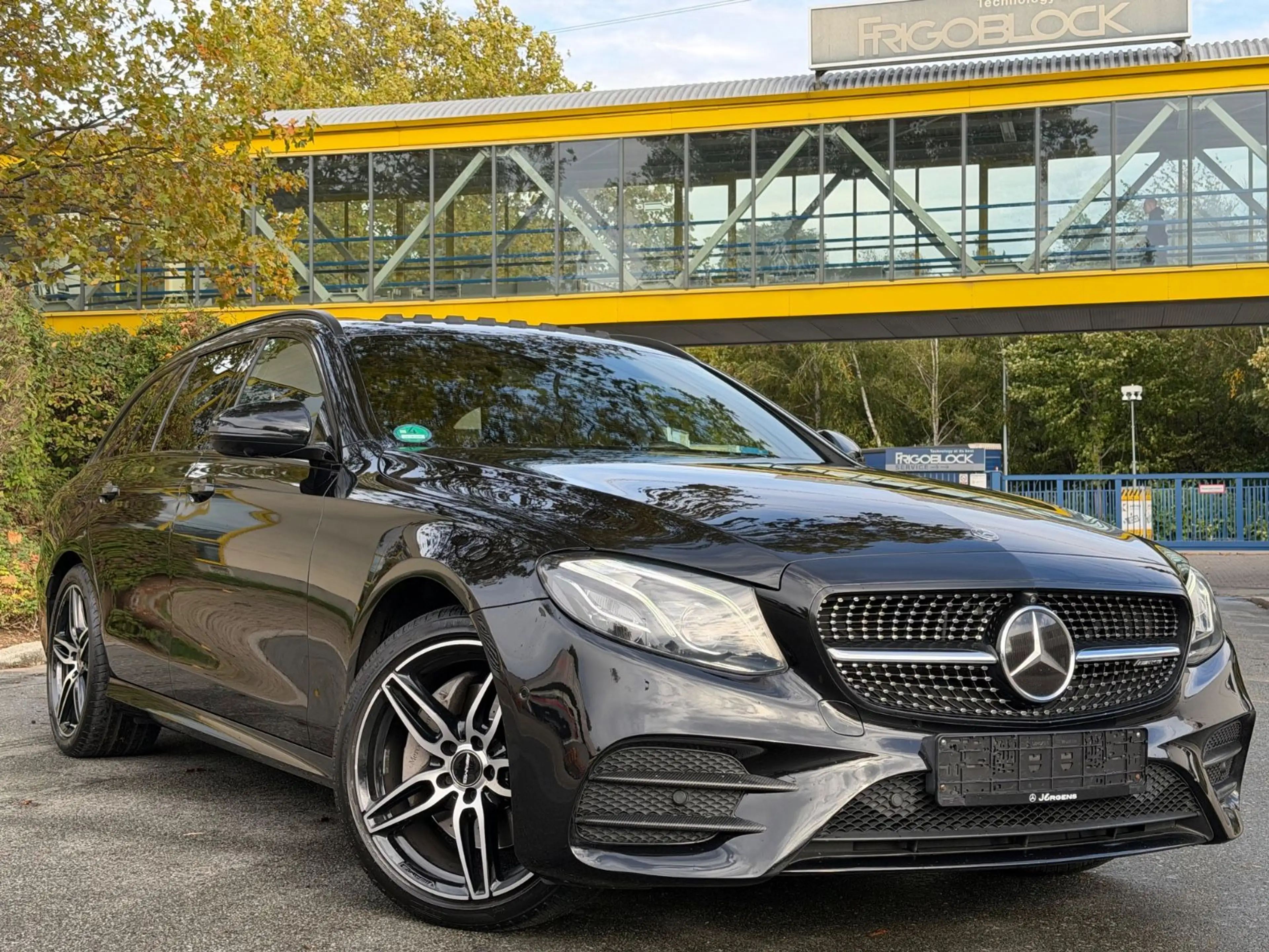 Mercedes-Benz E 220 T-Modell *AMG-LINE*MEMORY*BURMASTER*NIGHT* — photo 7