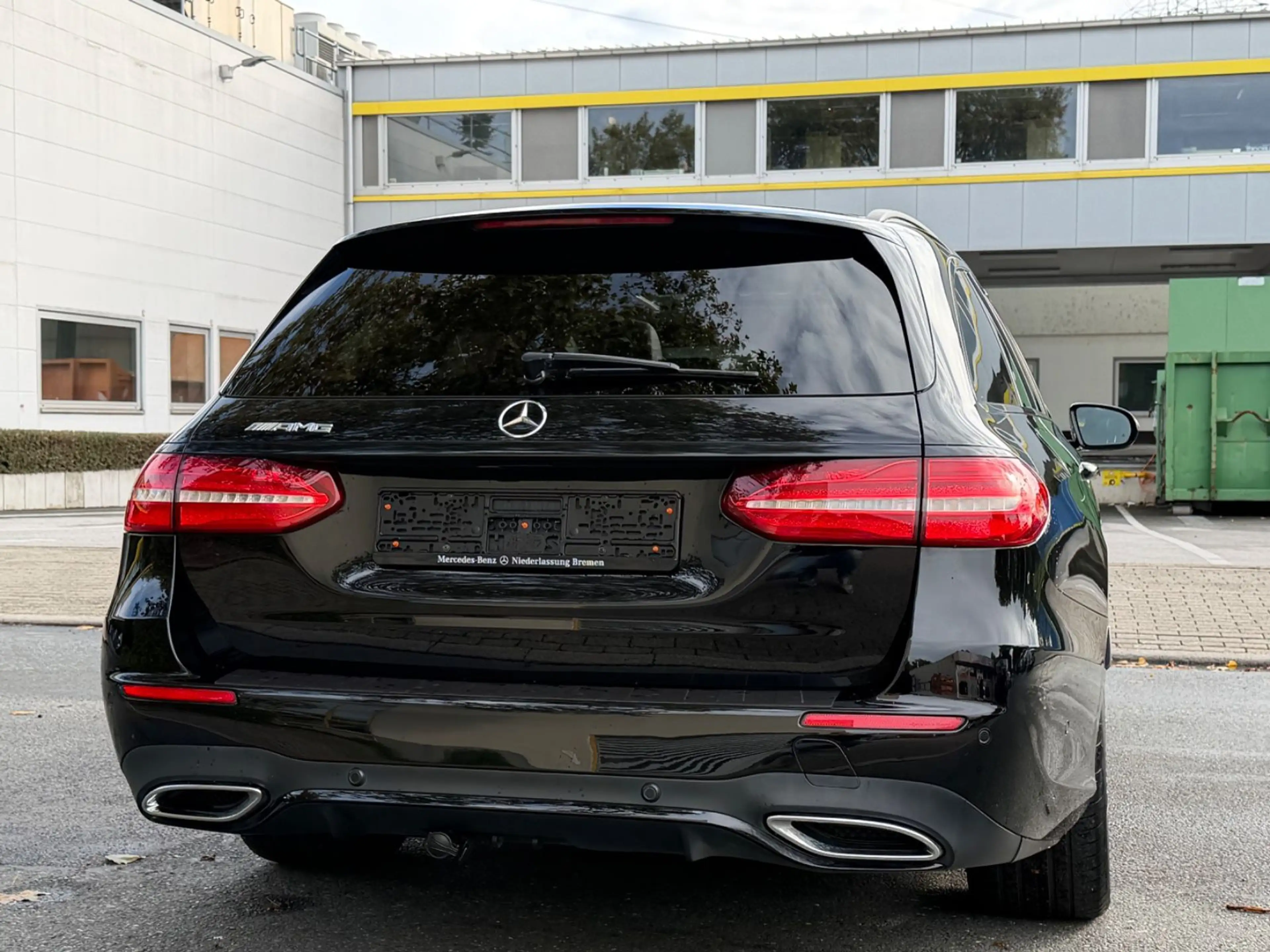 Mercedes-Benz E 220 T-Modell *AMG-LINE*MEMORY*BURMASTER*NIGHT* — photo 11