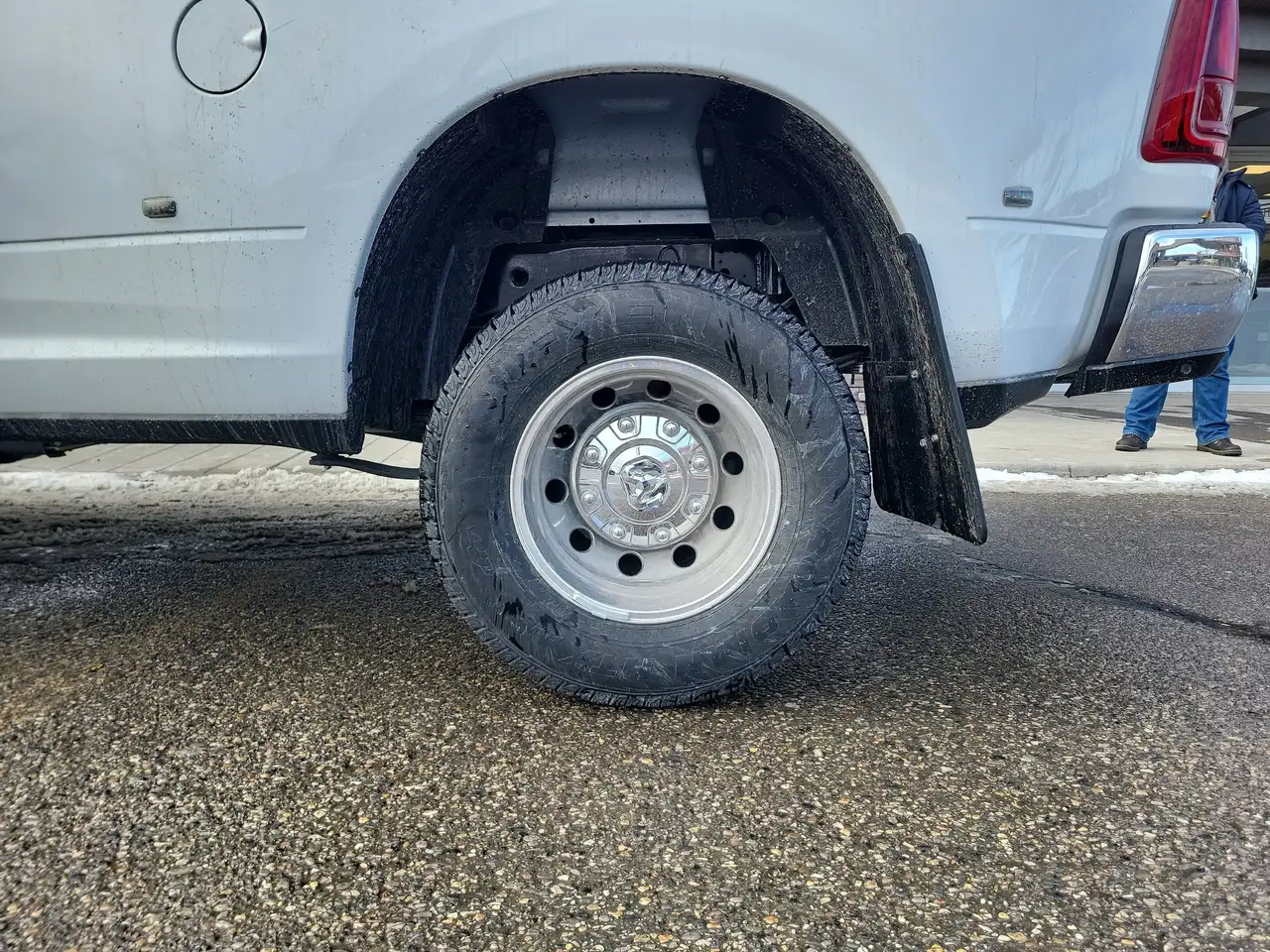 RAM 3500 снимка RAM 3500
