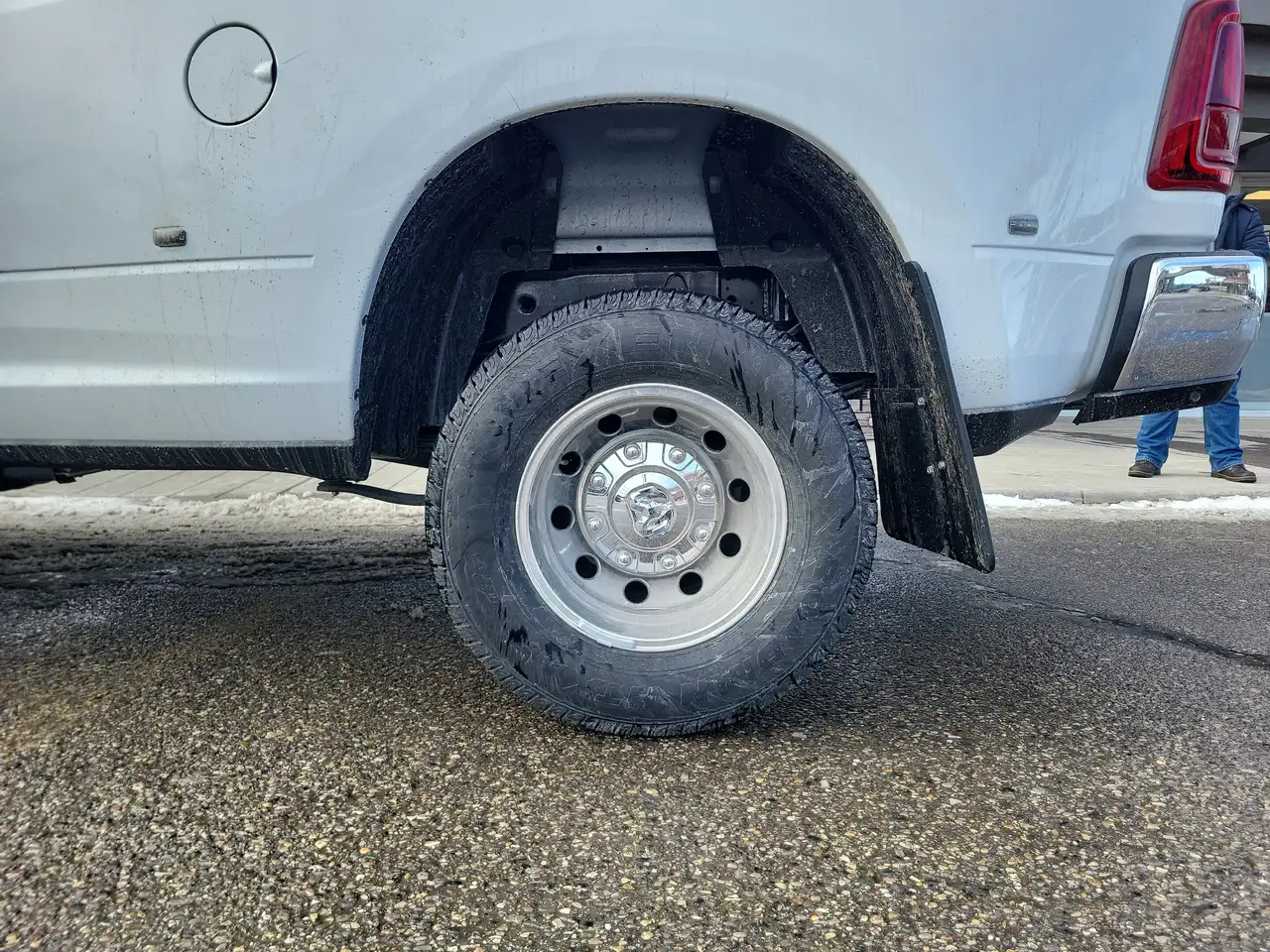 RAM 3500 снимка RAM 3500