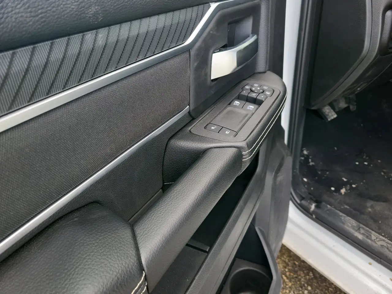 RAM 3500 снимка RAM 3500