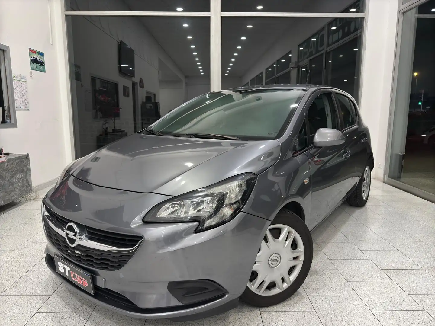Opel Corsa Corsa 5p 1.2 Innovation (cosmo) my16 Grau - 1