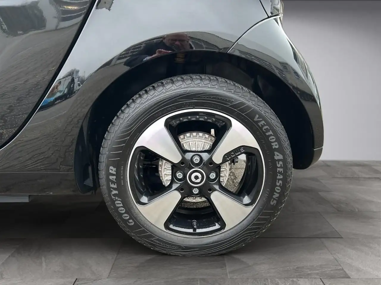 smart forTwo 2023 — фото 14