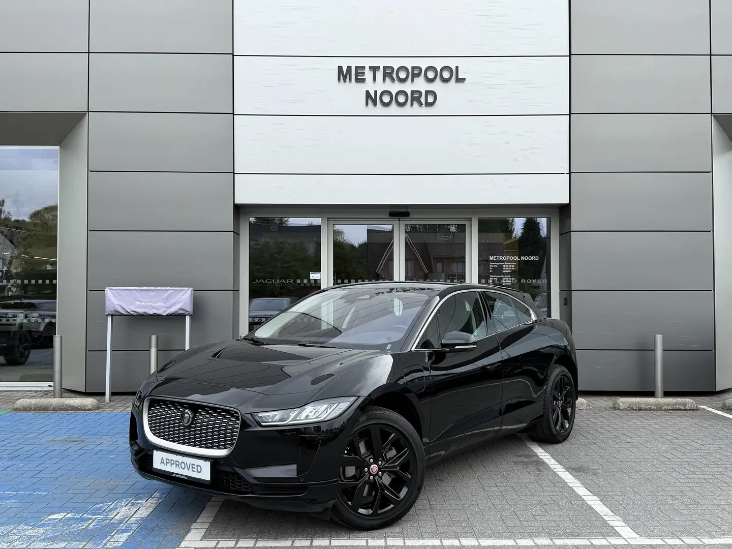 Jaguar I-Pace EV400 S Černá - 1