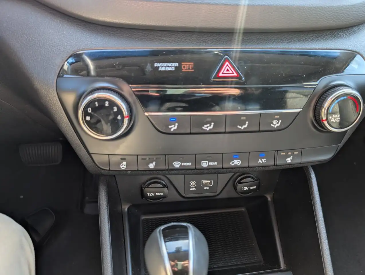 Hyundai TUCSON снимка Hyundai TUCSON