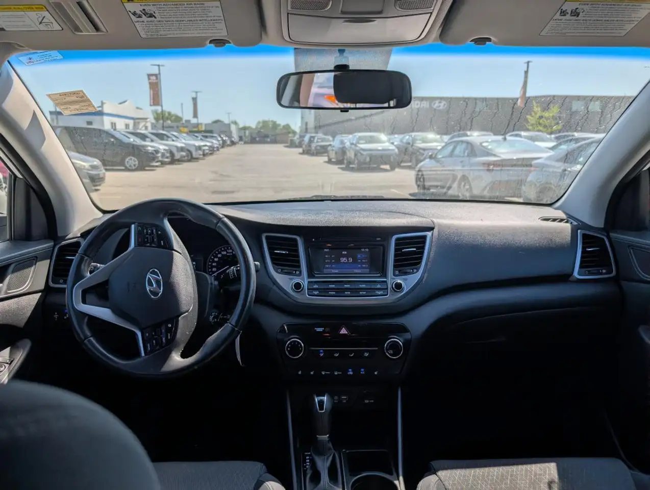 Hyundai TUCSON снимка Hyundai TUCSON