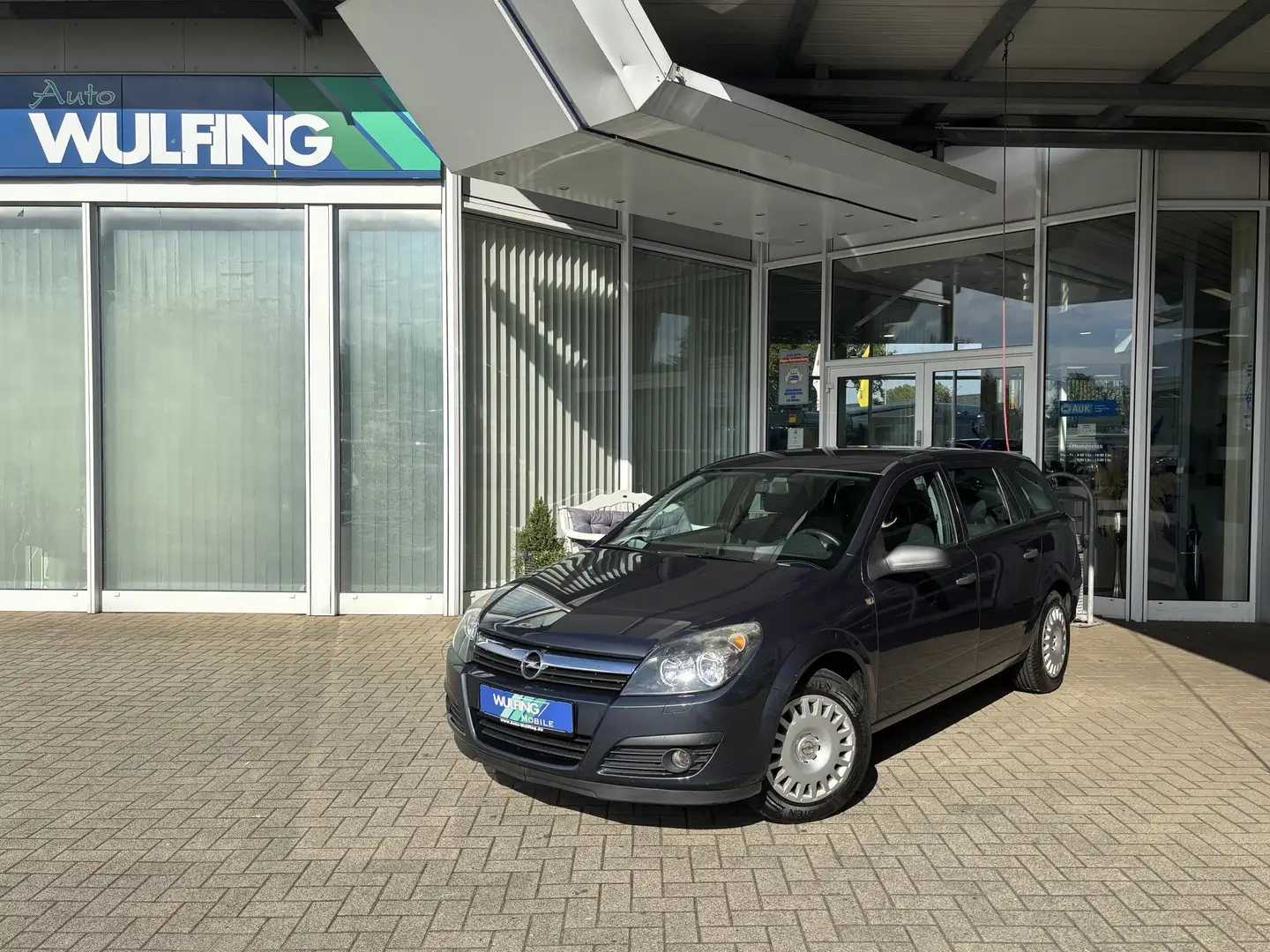 Opel Astra Caravan 1,6i Twinport Tempomat Klimaanlage Szary - 1