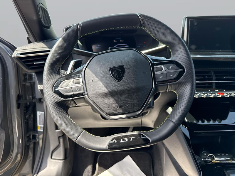 Peugeot 2008 Neuer 2008 GT PureTech 130 EAT8 — photo 14