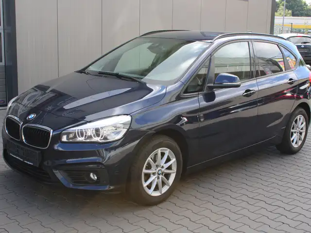 BMW 216 216 d Advantage LED/Navi/SHZ/PDC