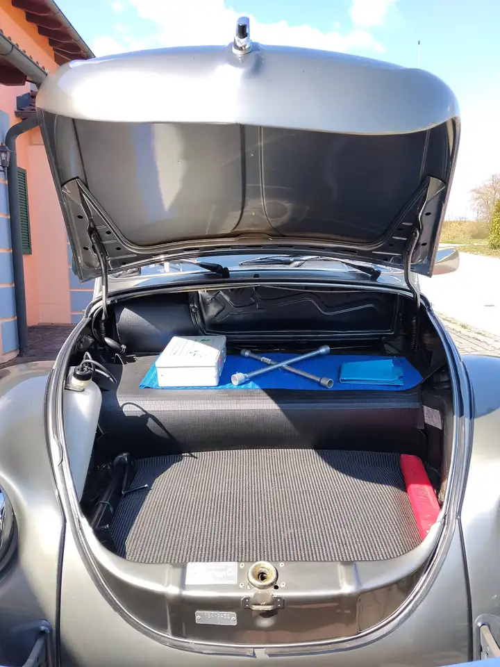 Volkswagen Käfer Cabrio 1303, foto 9