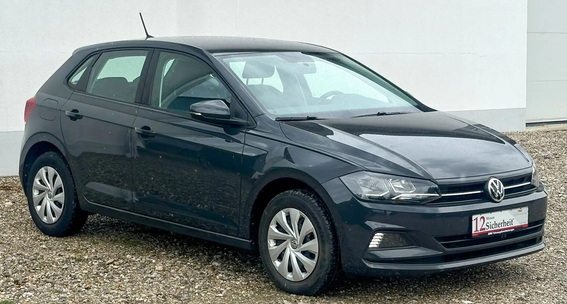 Volkswagen Polo VI Comfortline 1.6 TDI,Navi,PDC,SHZ,1 Hd. Grau - 1