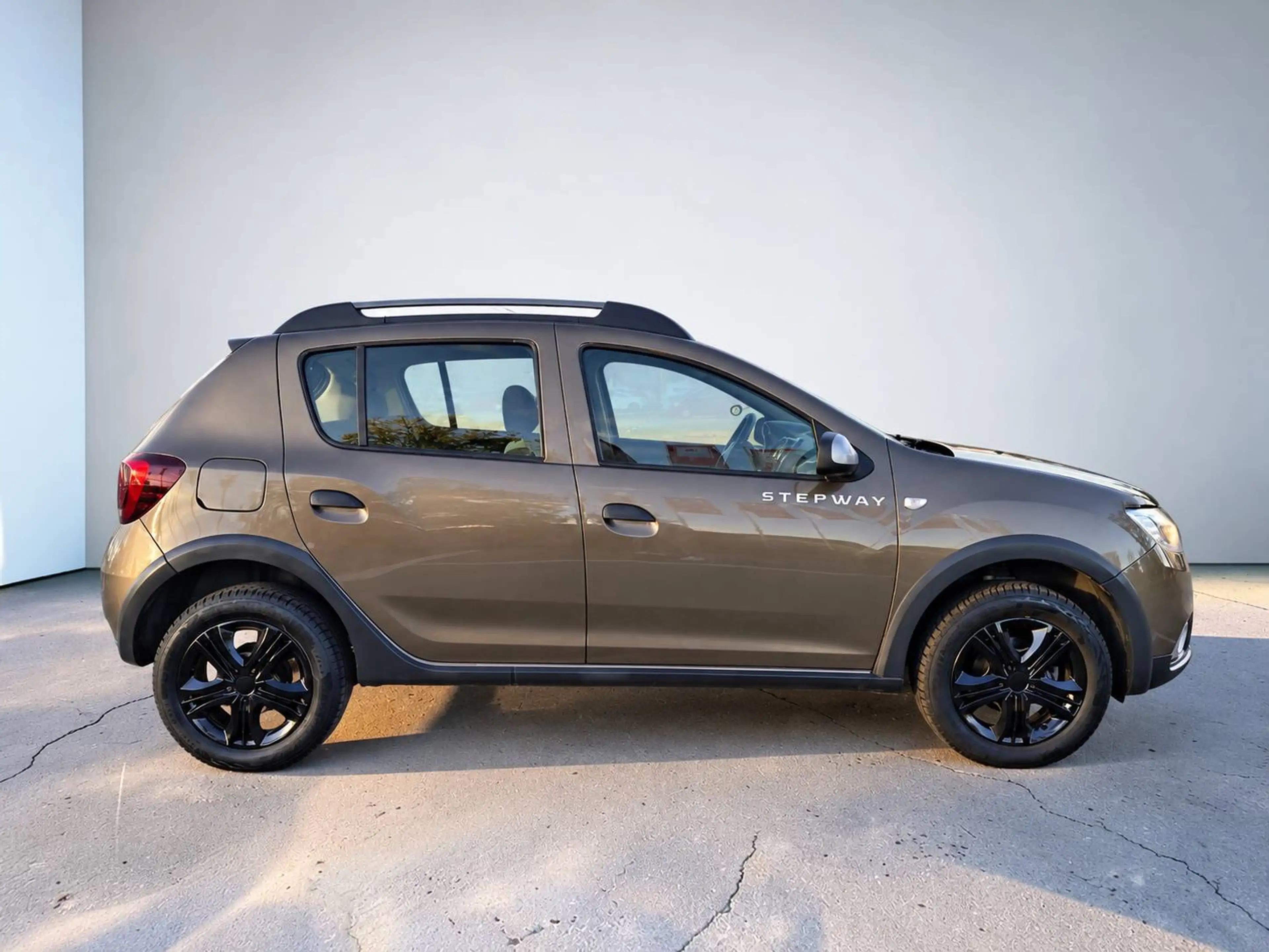 Dacia Sandero Stepway Prestige — photo 5