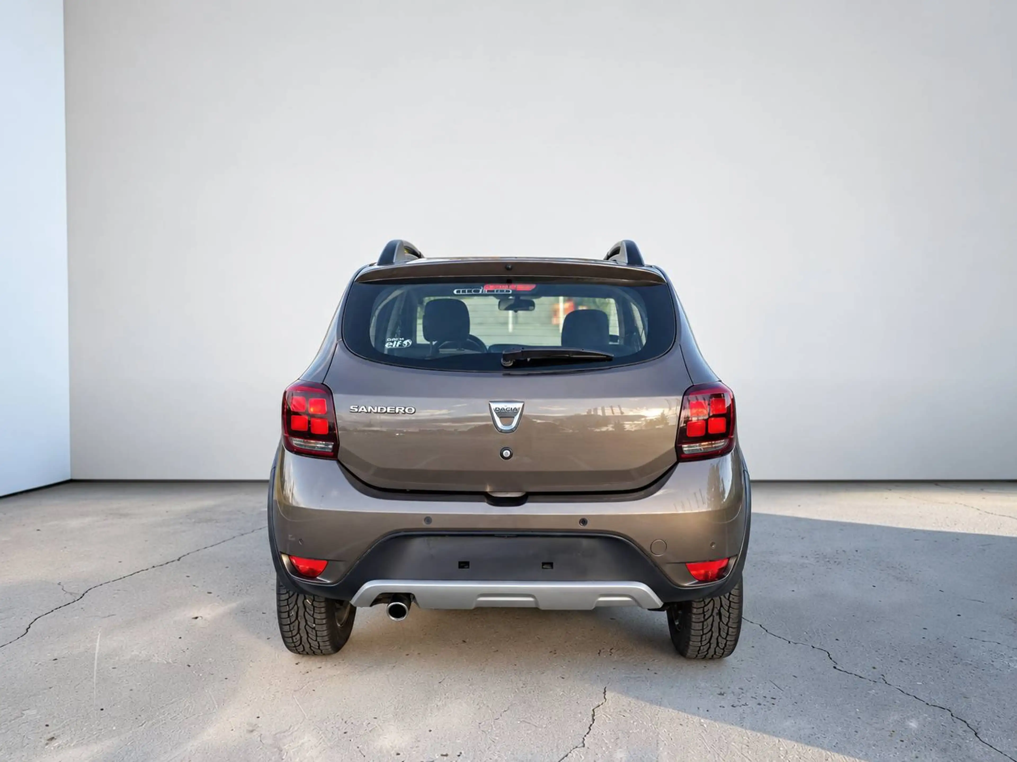 Dacia Sandero Stepway Prestige — photo 8