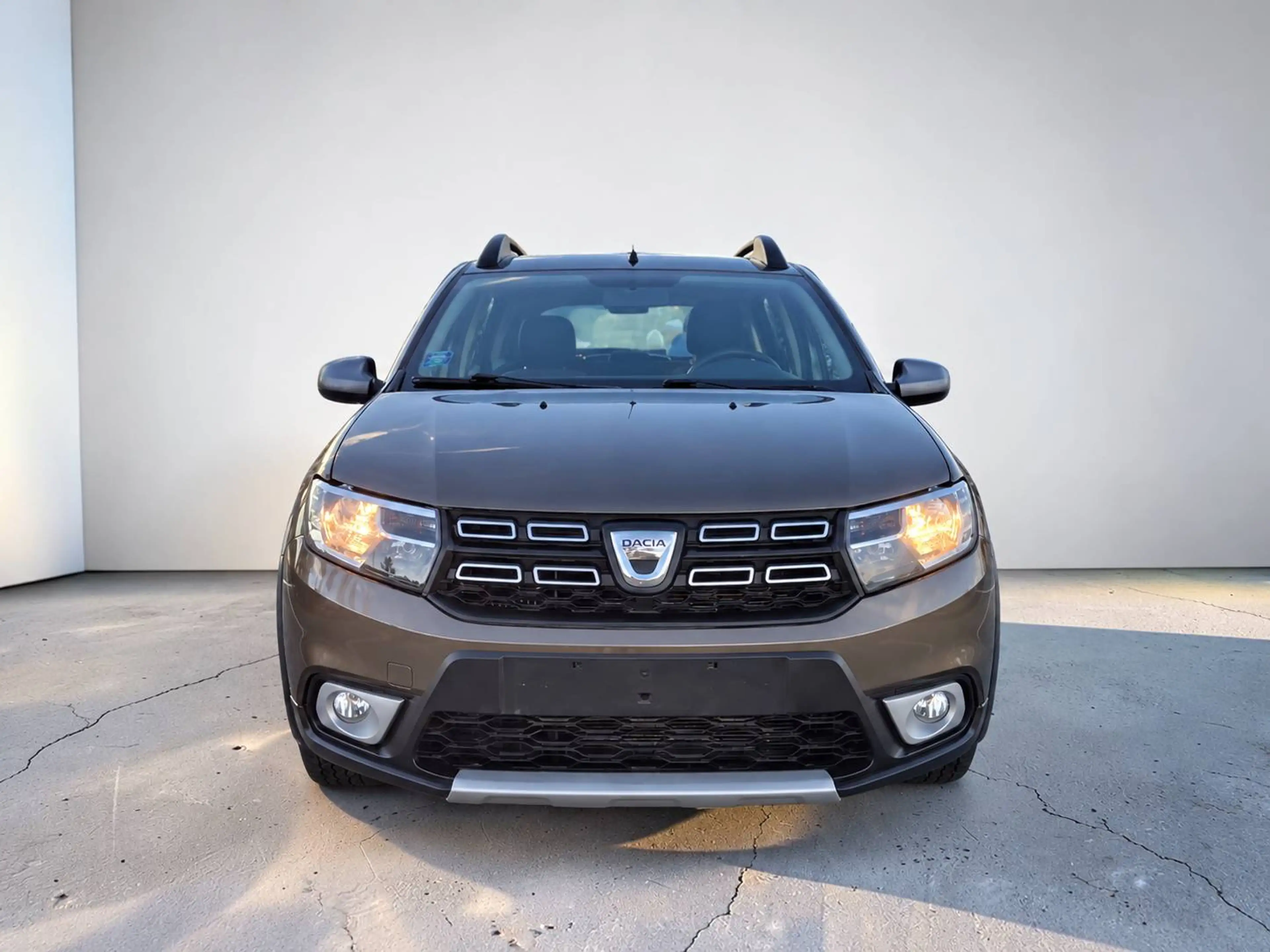 Dacia Sandero Stepway Prestige — photo 2