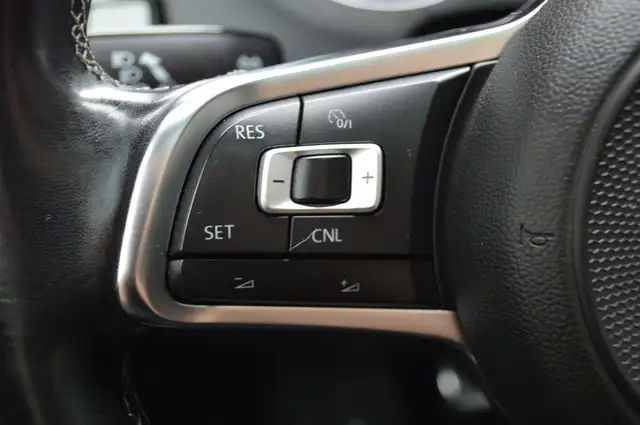 Volkswagen Polo view 16