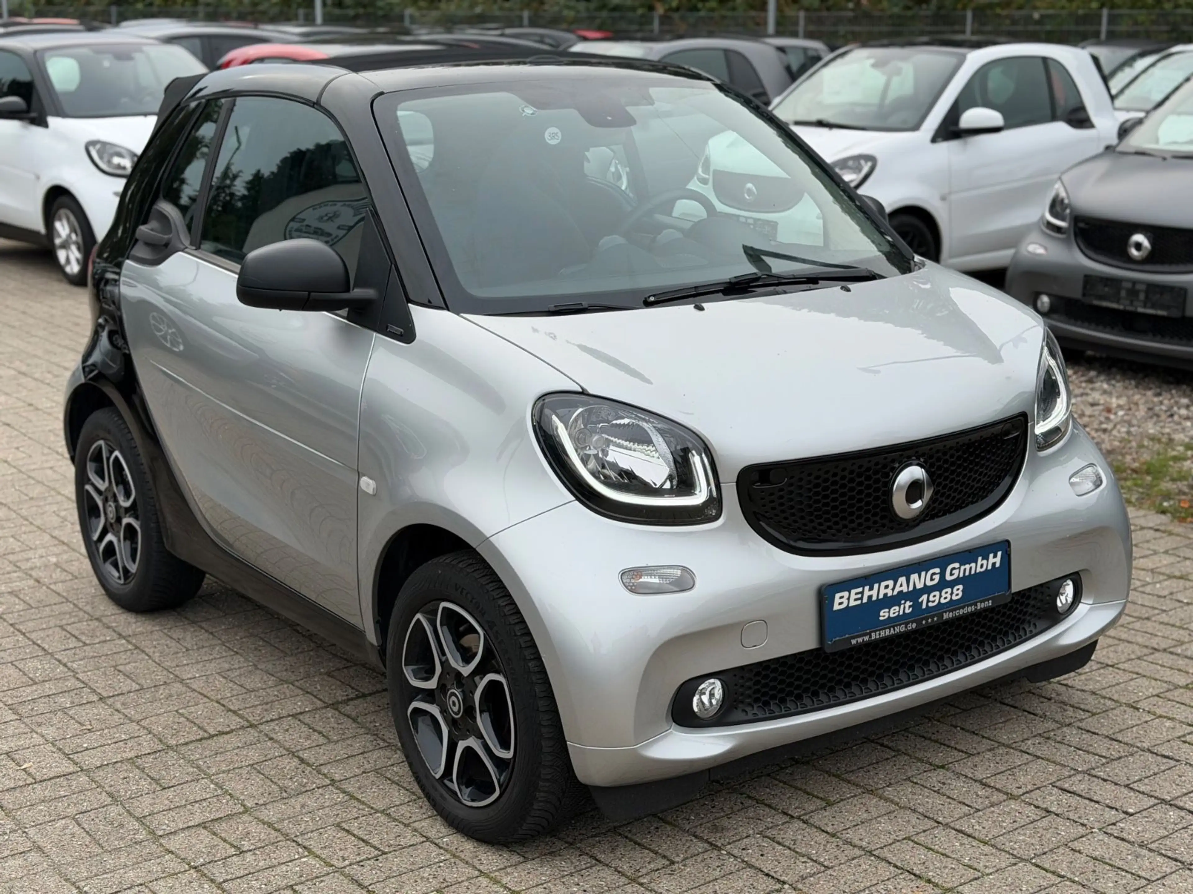 smart forTwo CABRIO*PASSION*EINPARKHILFE*1.HAND*90PS — photo 10