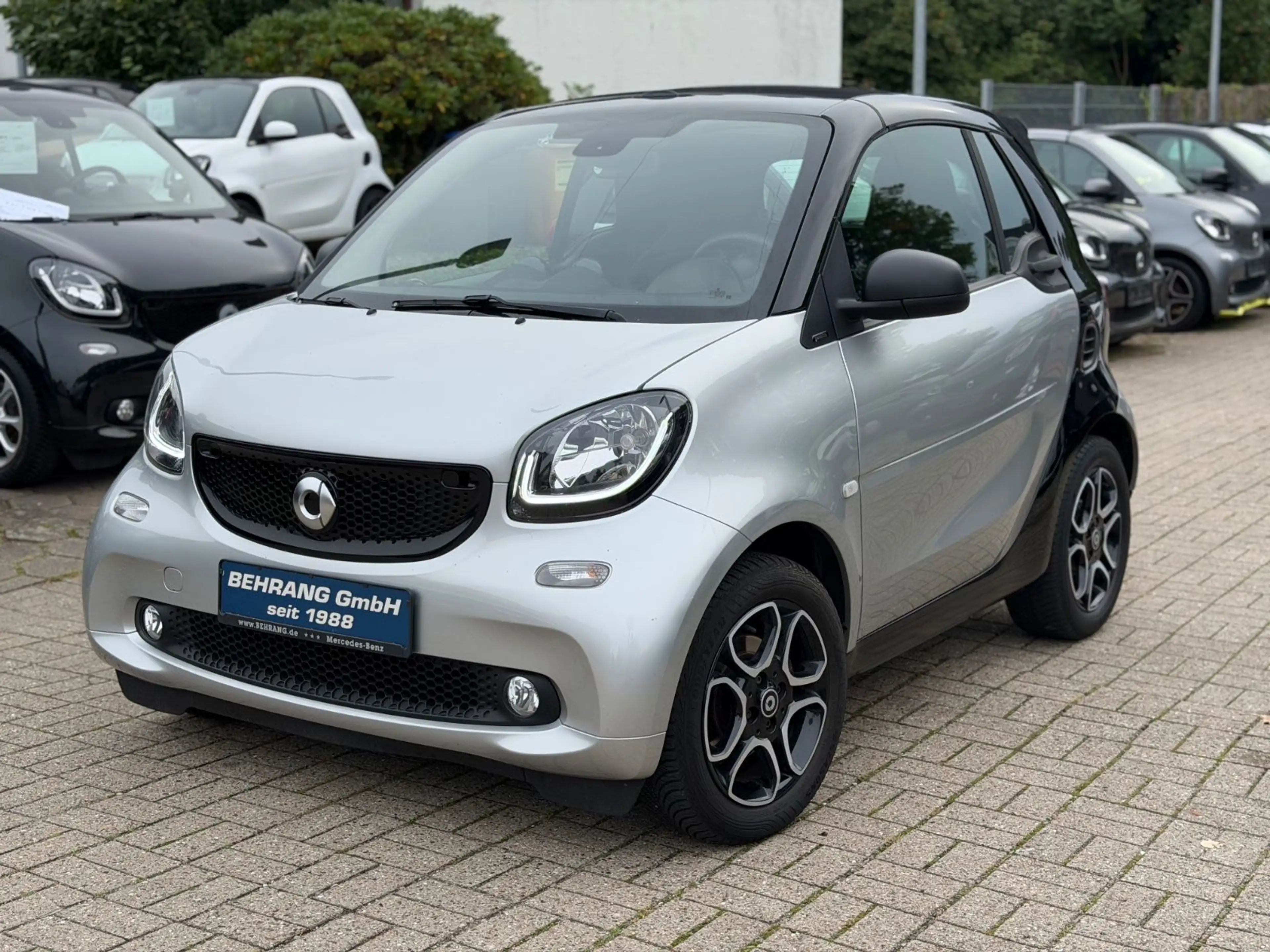 smart forTwo CABRIO*PASSION*EINPARKHILFE*1.HAND*90PS