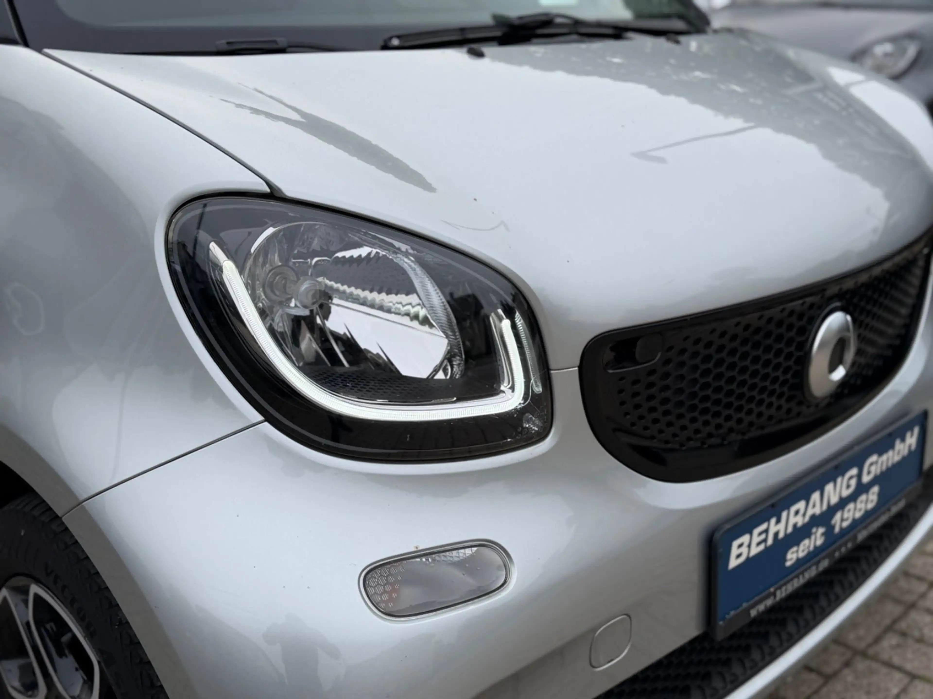 smart forTwo CABRIO*PASSION*EINPARKHILFE*1.HAND*90PS — photo 12