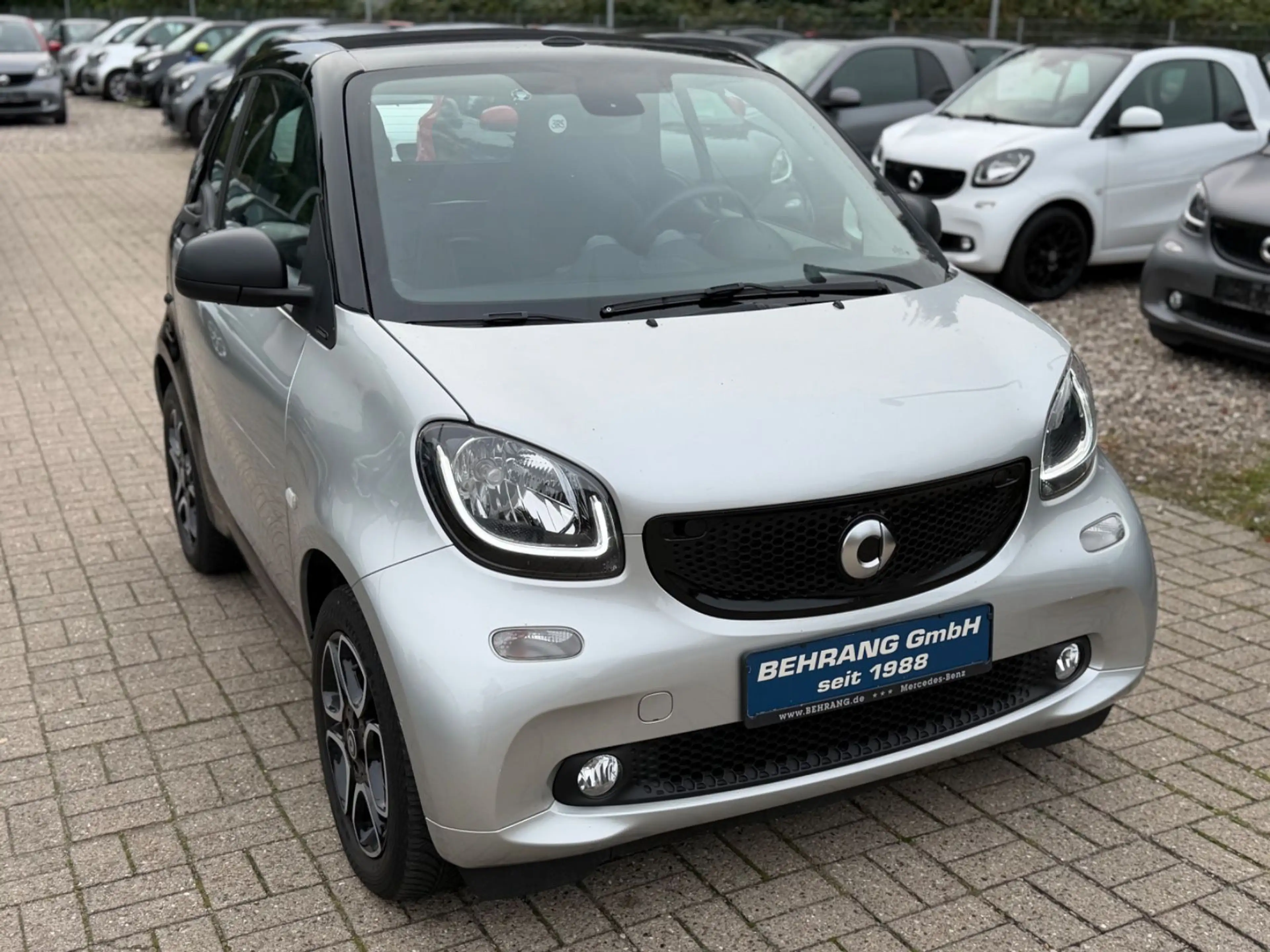 smart forTwo CABRIO*PASSION*EINPARKHILFE*1.HAND*90PS — photo 9