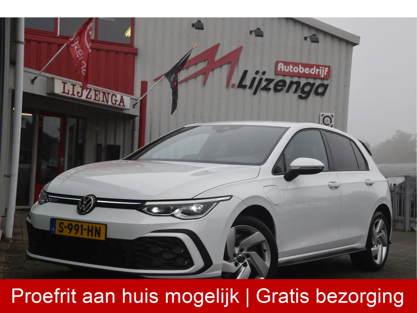 Volkswagen Golf GTE 1.4 eHybrid LED | Carplay | Keyless | Stoelverwarm Wit - 1