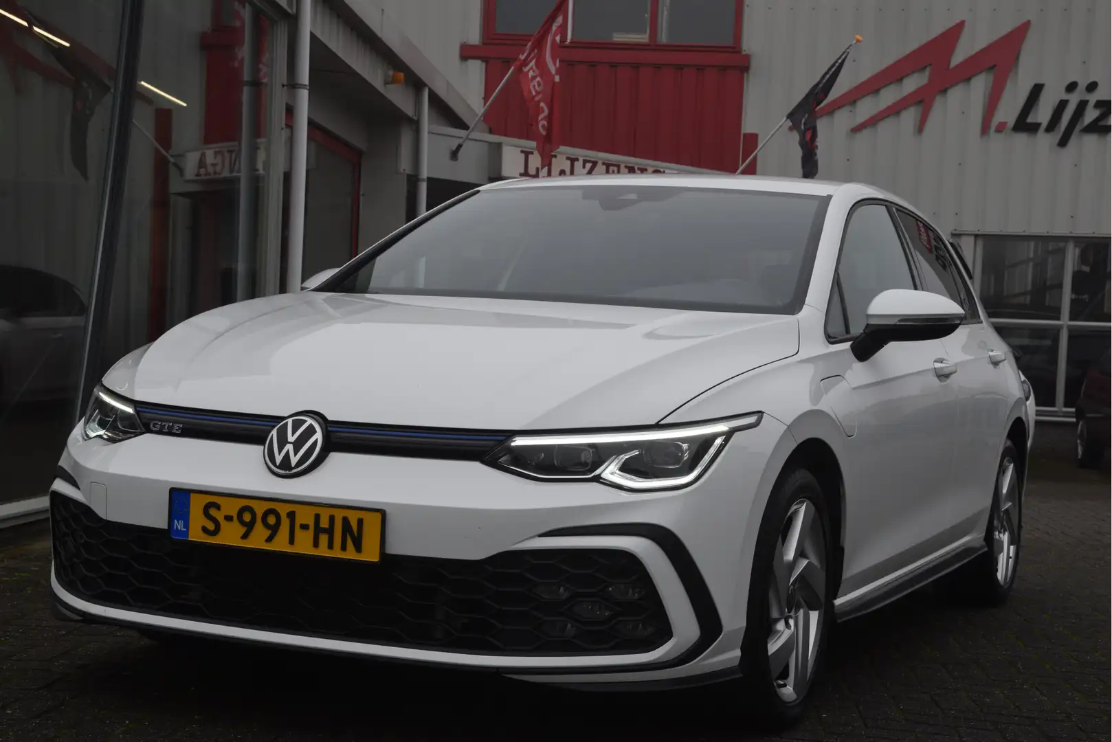 Volkswagen Golf GTE 1.4 eHybrid LED | Carplay | Keyless | Stoelverwarm Wit - 2