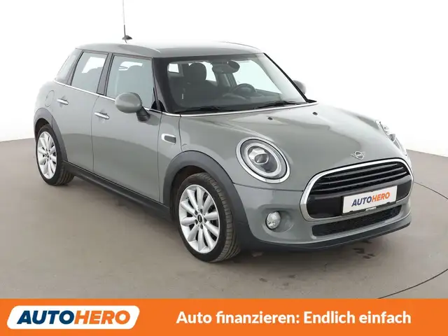Mini Hatch view 8