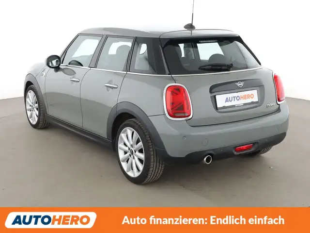 Mini Hatch view 4