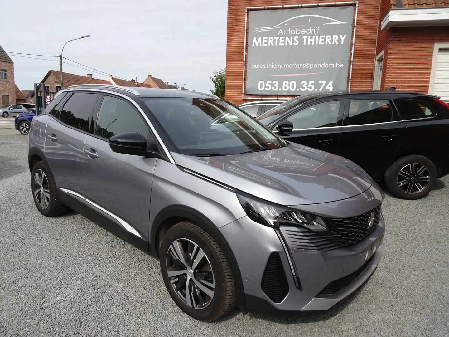 Peugeot 3008 1.5 BlueHDi Allure Pack Grijs - 1