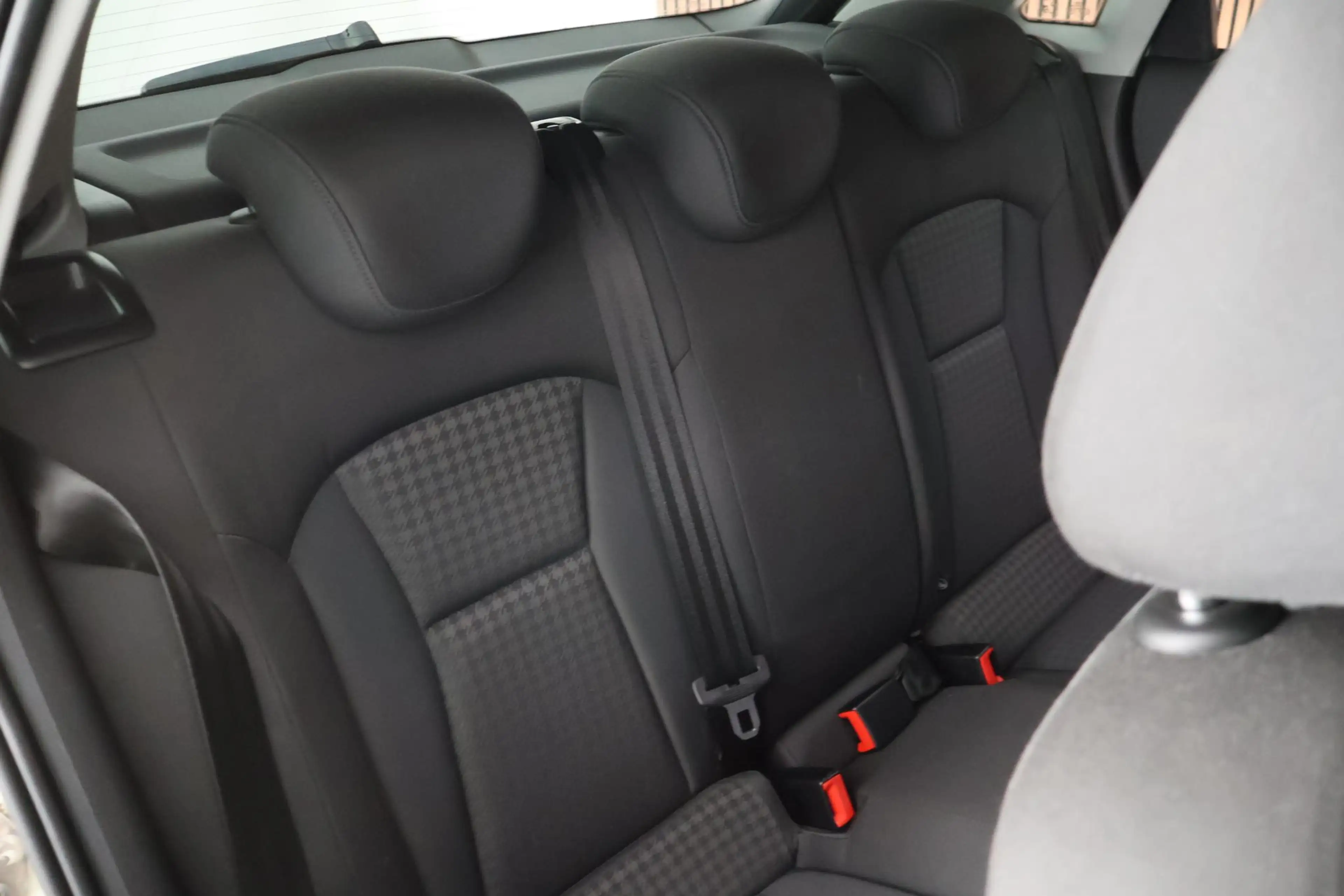 Audi A1 Sportback 1.2 TFSI 86pk Connect Trekhaak Navigatie — photo 29
