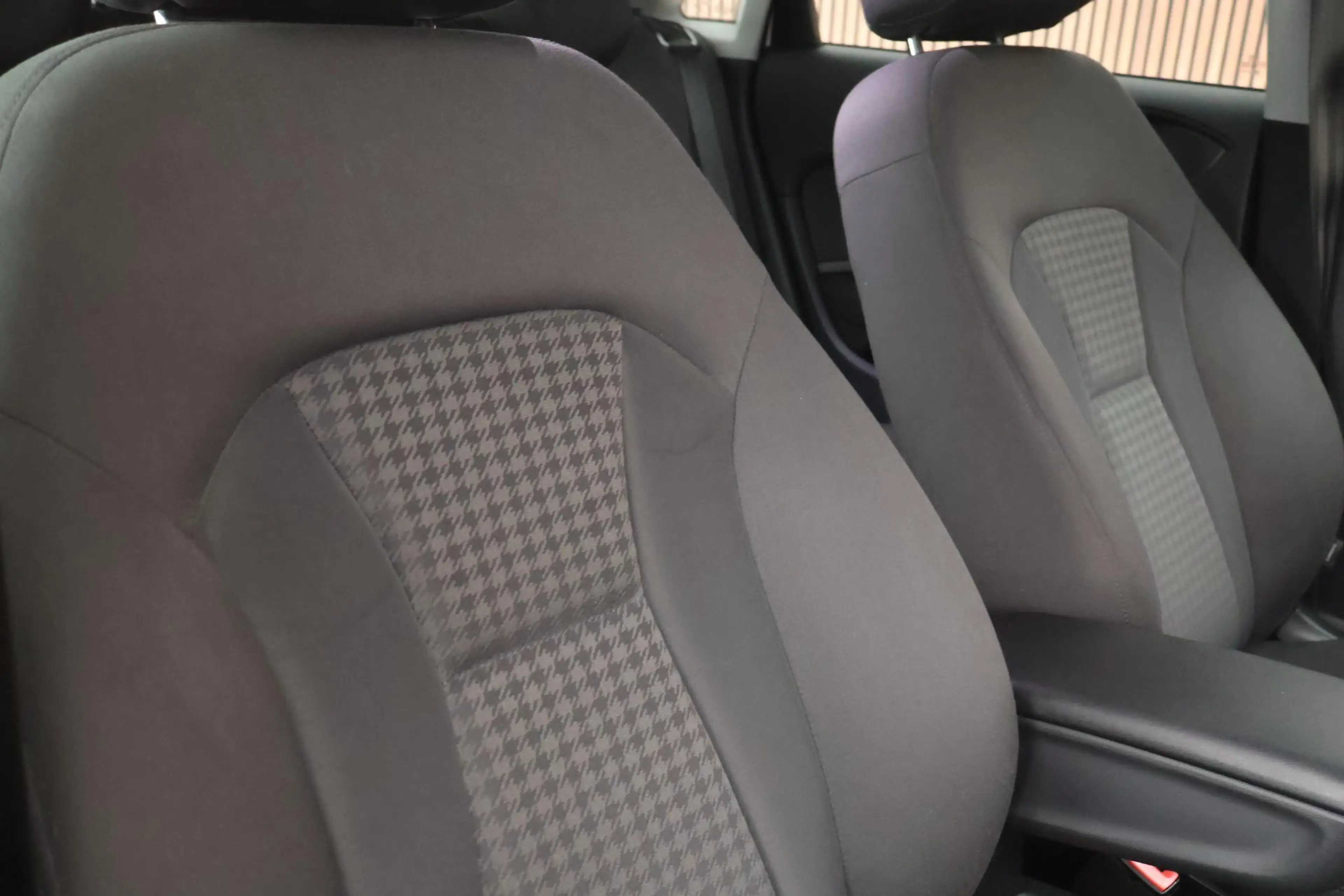Audi A1 Sportback 1.2 TFSI 86pk Connect Trekhaak Navigatie — photo 30