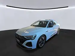 Audi Q8 e-tron Sportback 55 S line ACC AHK HuD PANO