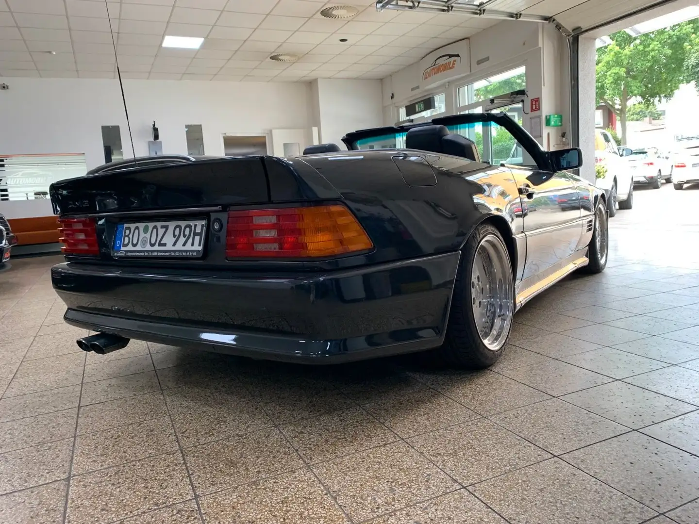 Mercedes-Benz 500 W129 SL 500 AMG Black - 1