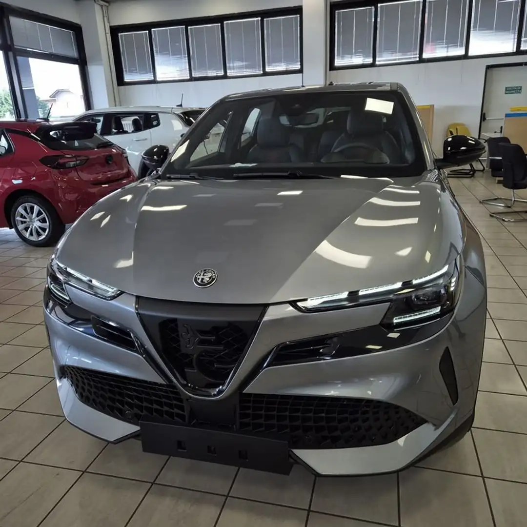 Alfa Romeo Junior 1.2 136 CV Hybrid eDCT6 Speciale - 2
